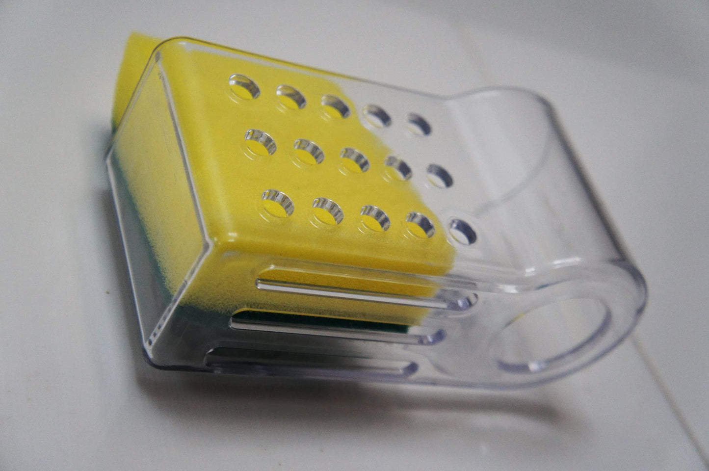 AMUONTY Sponge Holder for Kitchen Sink Suction,Plastic Sink Brush Sponge Caddy Sink Organizer-(5.7" x 2.4" x 3.1"),Clear