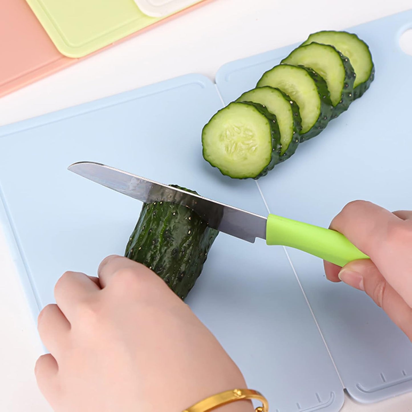 Foldable Kitchen Cutting Board Mats, Portable Plastic Fruit Chopping Board, Non Slip Mat for Meat & Vegetables (Nordic