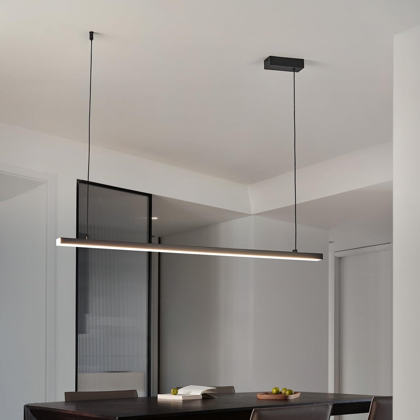 Black long chandelier, dining room light, Nordic modern minimalist style, office, long bar counter, kitchen light, color temperature adjustable from 3000K to 6000K, LED chandelier, 70.87 inches