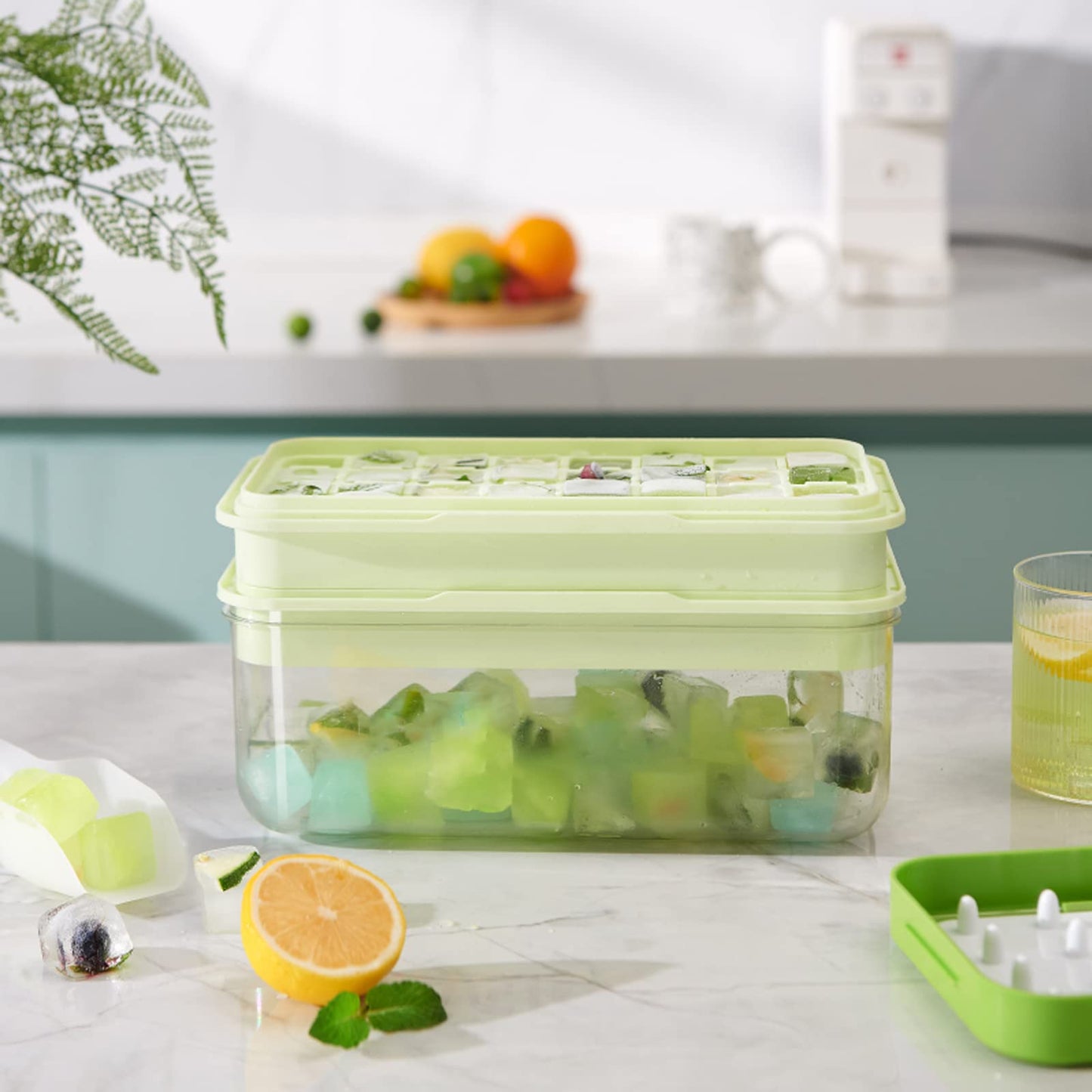 Ice Cube Tray with Lid and Bin, 64 pcs Ice Tray Kit with Ice Scoop, Ice Cube Pop Out Tray, Ice Cube Trays for Freezer, Ice Cube Molds, BPA Free, Easy Release Stackble Spill-Resistant ZZWILLB (Green)