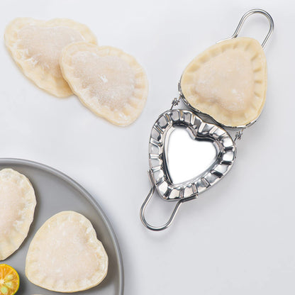 MGGi Heart Shaped Ravioli Mold Pierogi Dumpling Maker, Stainless Steel Goya Empanada Press Mold, Ravioli Mould Crimper, Wraper Dough Cutter - for Small Pie Ravioli Chinese Dumpling Pastry, Silver