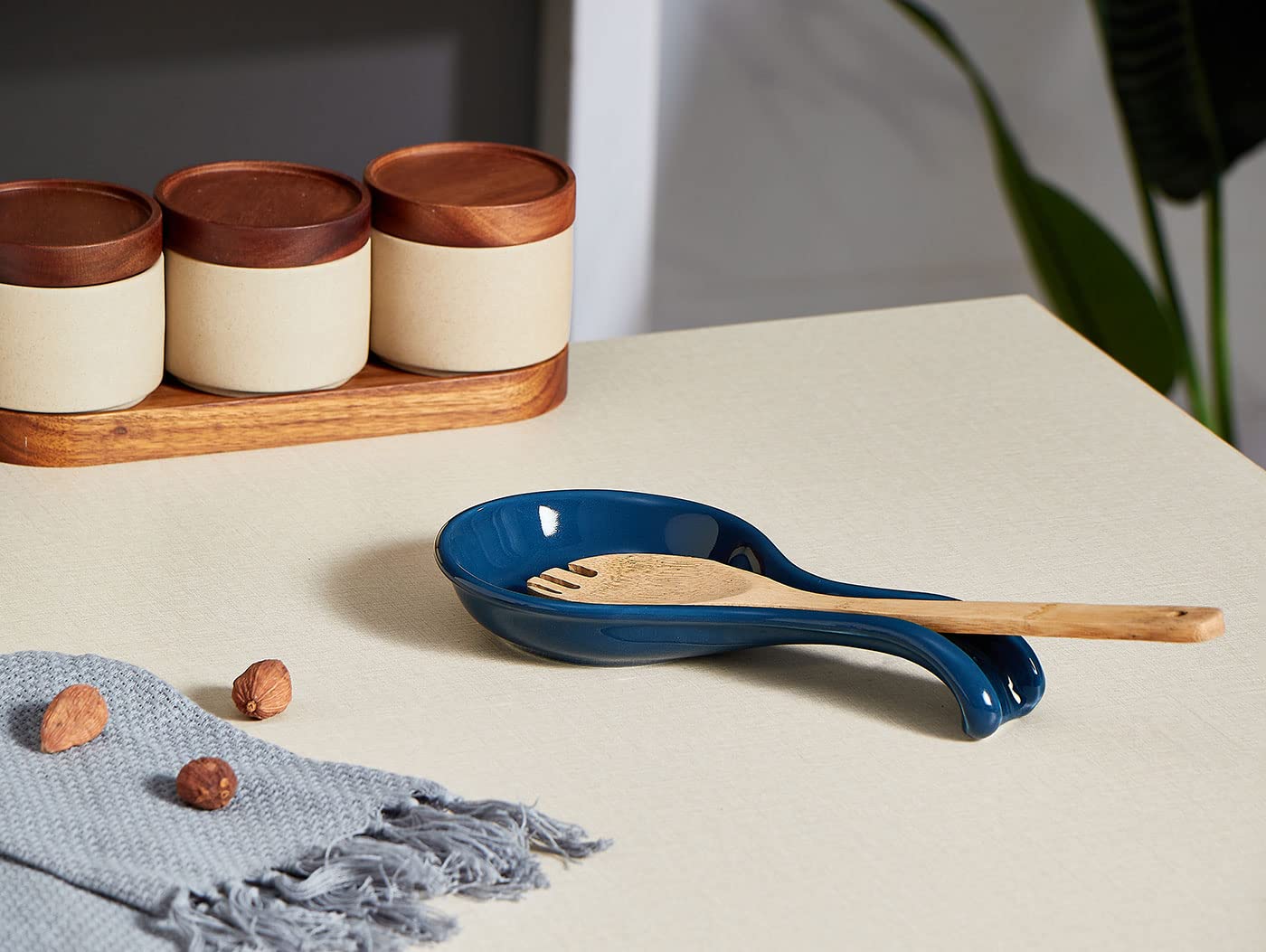 ONEMORE Spoon Rest for Stove Top, Extra Large Blue Ceramic Coffee Spoon Holder for Kitchen Counter, Heat-resistant Spatula Ladle Cooking Utensil Rest for Kitchen Decor