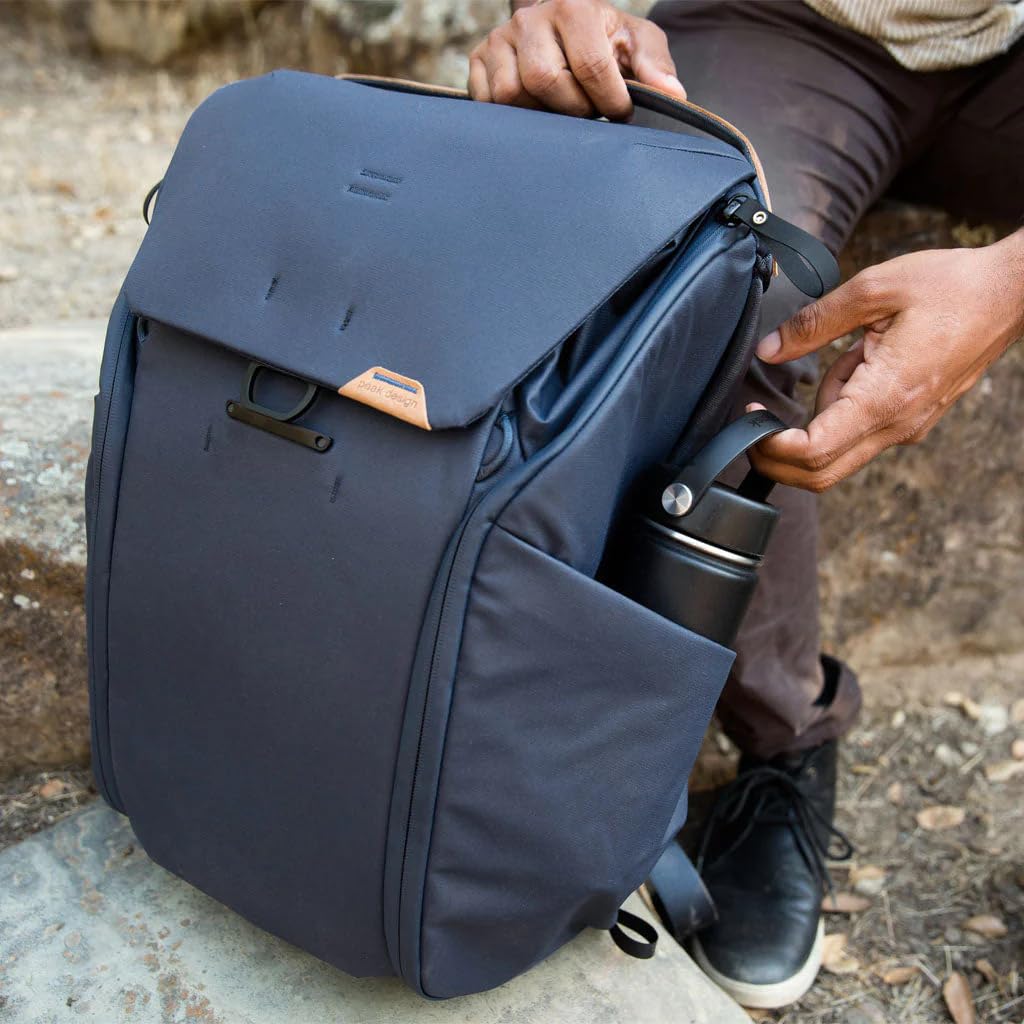 Peak Design Everyday Backpack V2 30L, Camera Bag, Laptop Backpack with Tablet Sleeves (BEDB-30-MN-3) (Midnight)