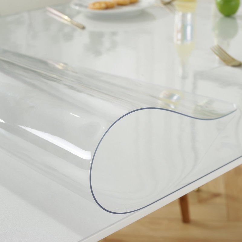 LovePads Clear Table Cover Protector 40 x 72 Inch, 1.5mm Thick Plastic Table Cover, Table Protector for Dining Room Table, Waterproof Vinyl Tablecloth Table Pad Mat for Kitchen, Dresser, Writing Desk