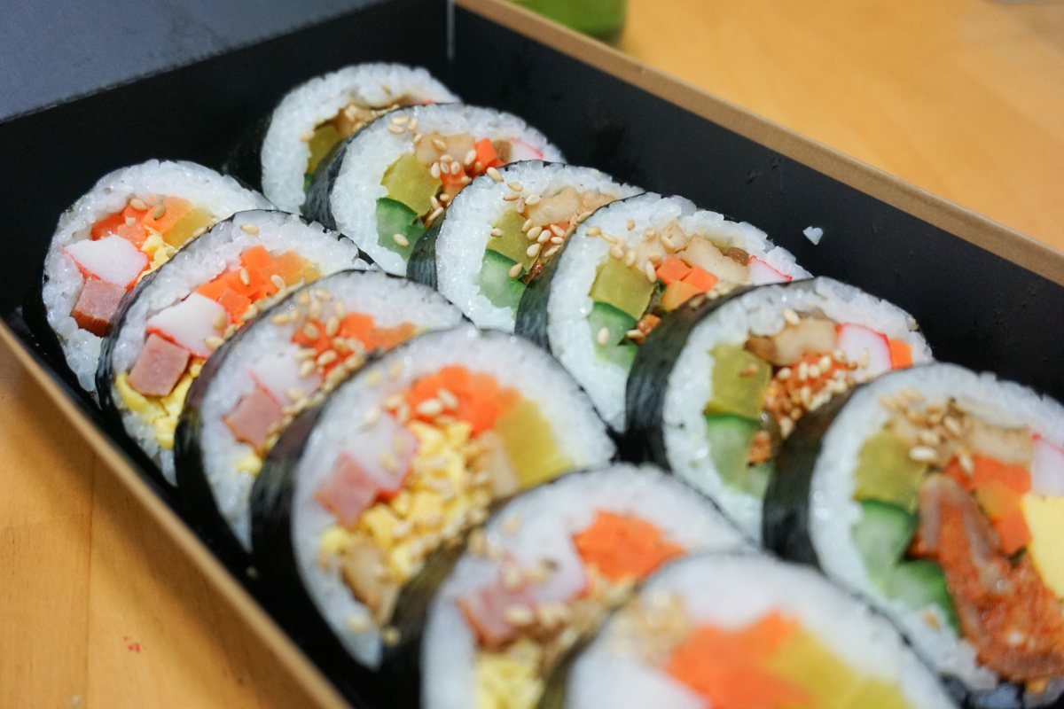 BambooMN 6x Green Bamboo Sushi Rolling Mat Set, Bulk Sushi Roller Mats 9.5", All Natural Bamboo