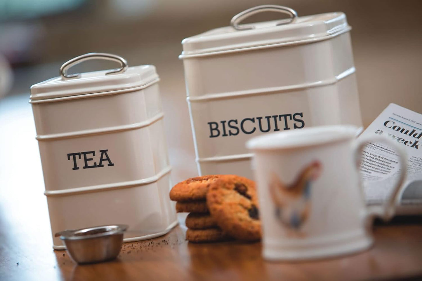 Living Nostalgia Biscuit Tin, 14.5 x 19 cm, Metal, Antique Cream
