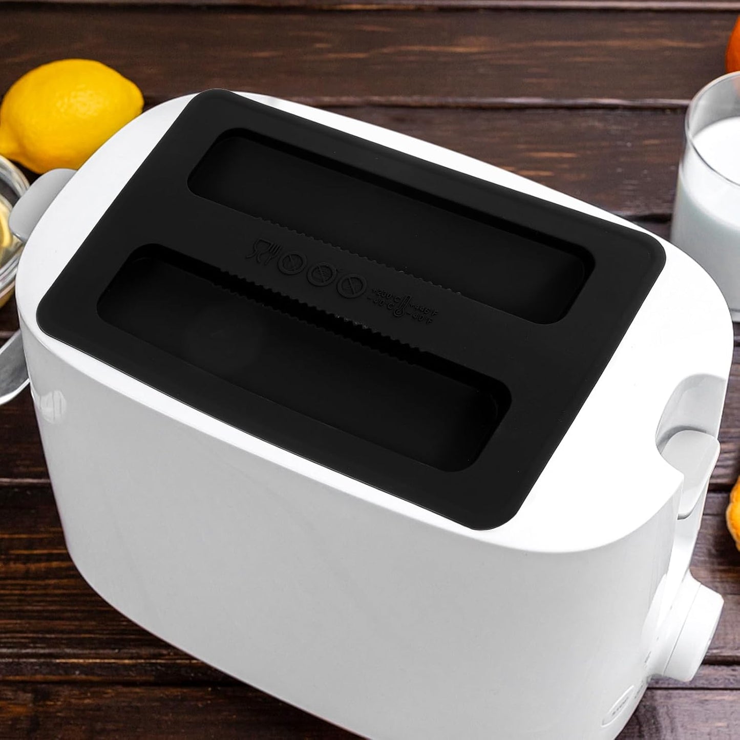 STOBAZA Silicone Toaster Lid, 2 Slices Toaster Cover, Kitchen Appliance Top Cover, Black