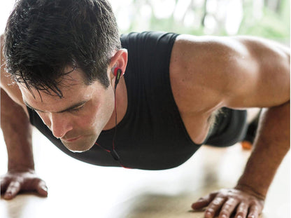 Bose SoundSport In-Ear Headphones w/Mic (Apple) (Red) (Renewed)