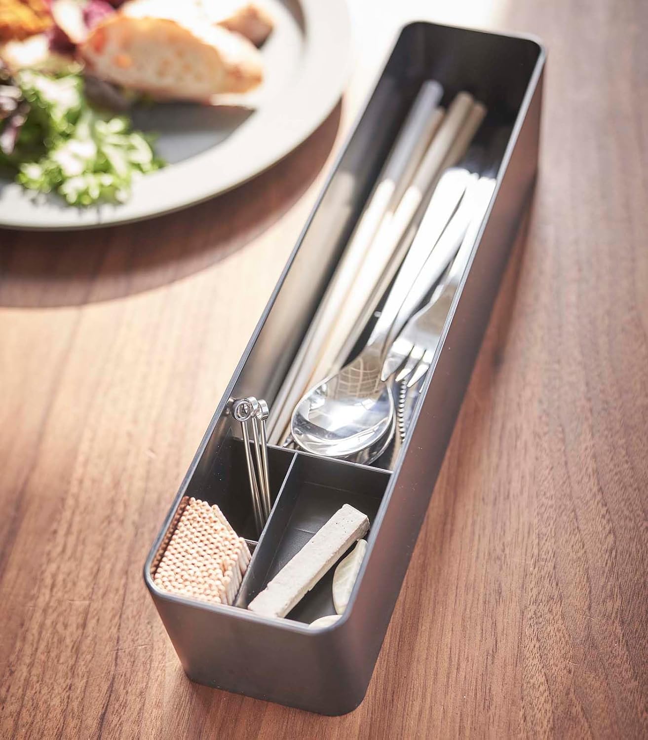 Yamazaki Home Rin Utensil Case - Knife Fork Spoon Silverware Holder with Divider, Portable for Kitchen Counter, Silver