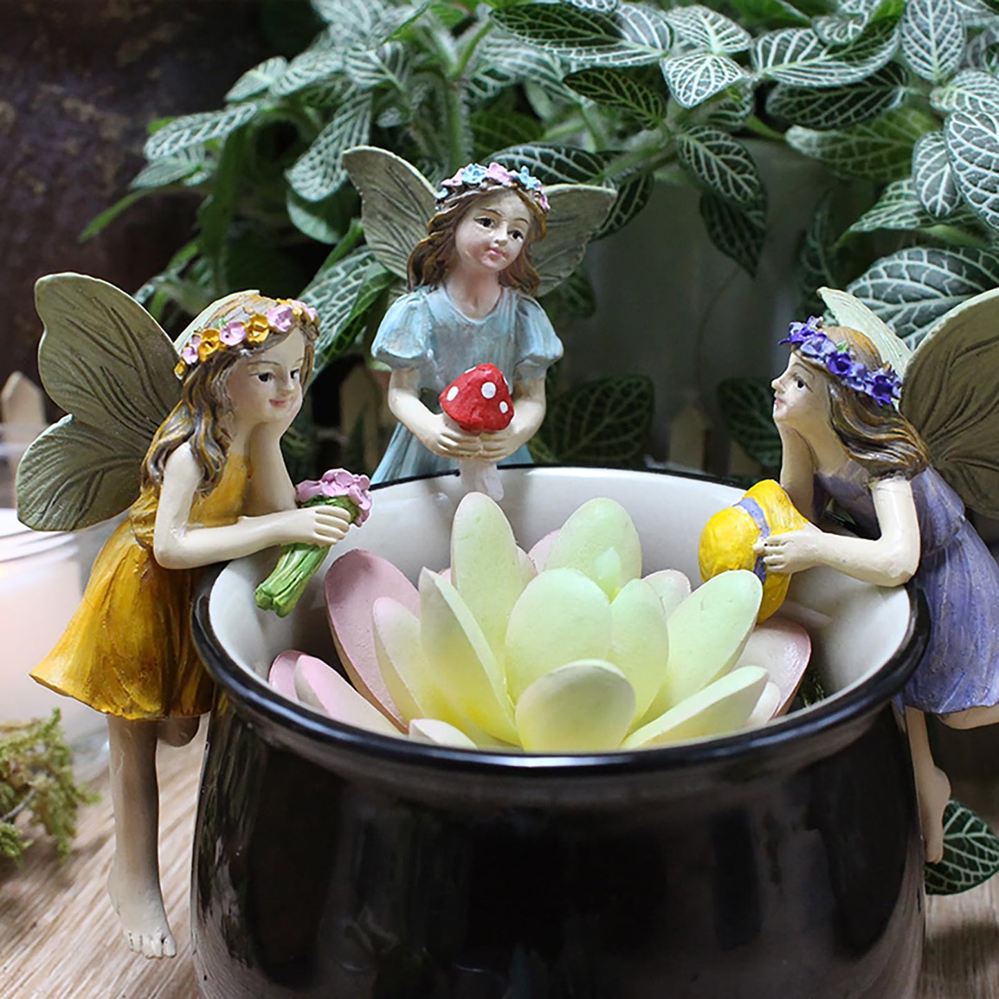 CUIWEI 5 Pcs Mini Garden Figurine Set Miniatures Fairies Statues Without a Stick for Outdoor Lawn Yard Home Decor Lovely Resin Fairy Flower Pot Angel Accessories