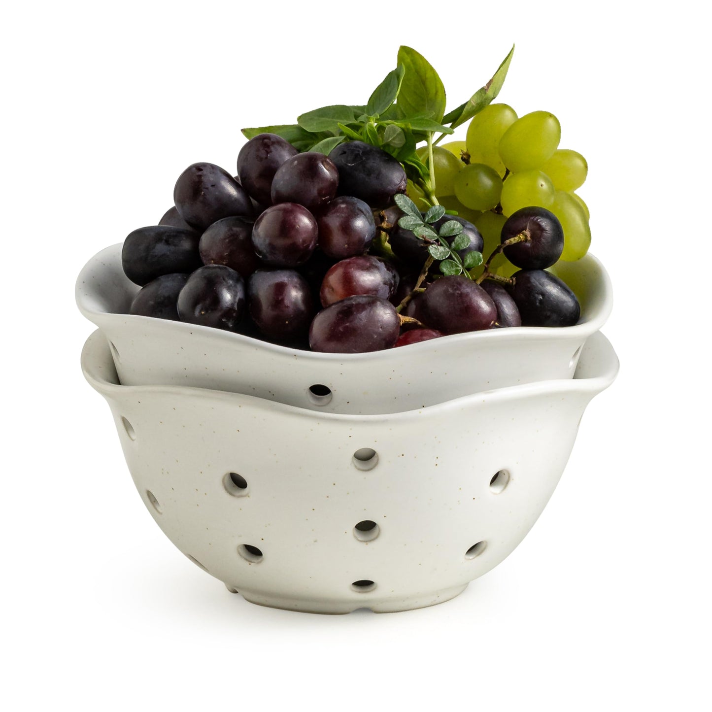Gomakren Ceramic Berry Basket Set of 2, Rustic Fruit Basket Container 6 Inch, Fruit Bowl with Holes for Kitchen, Berries, Strawberry, Grape, Cherry, Mothers Day Gifts, Floral Shape - Cream White