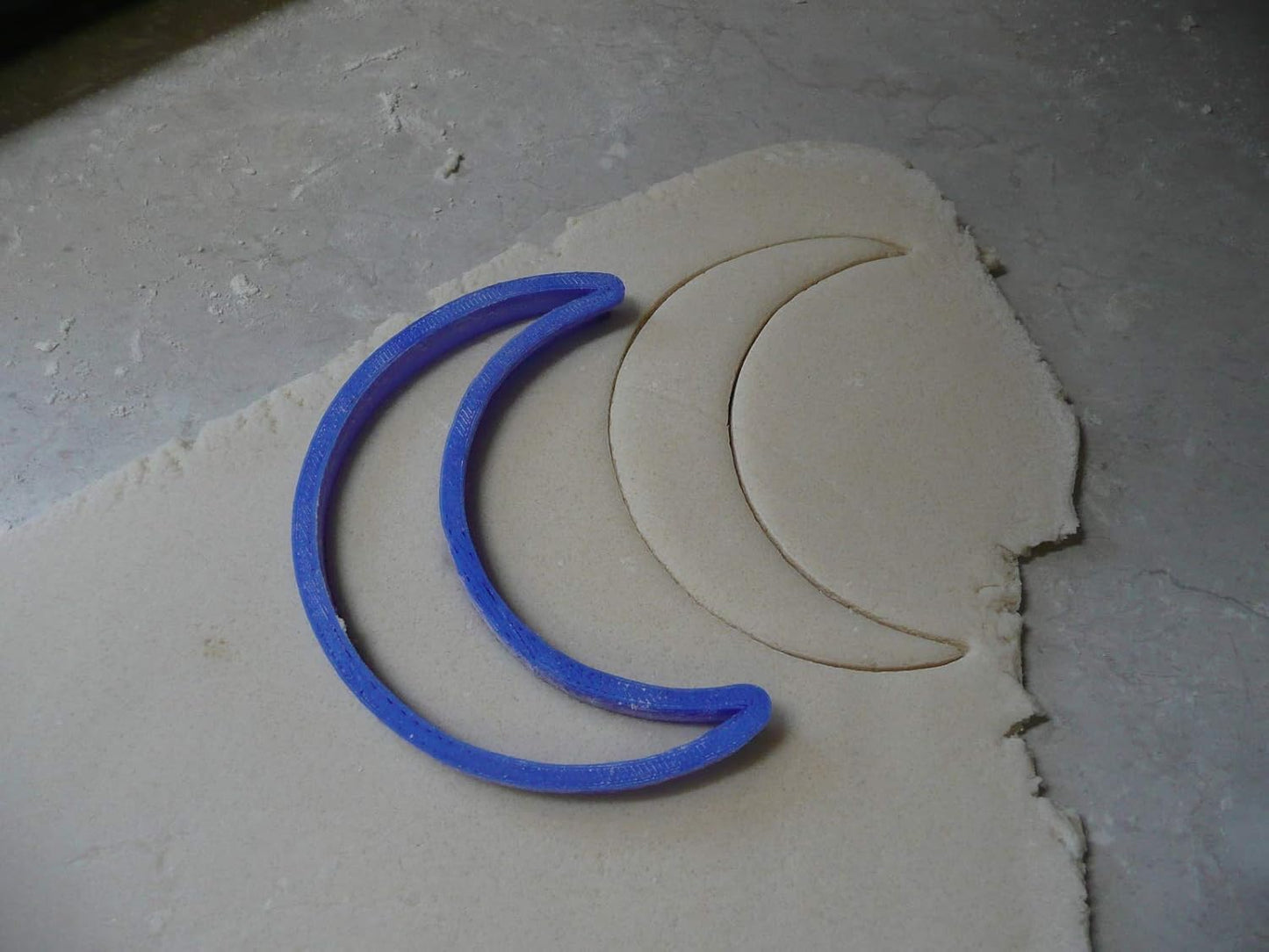 MOON ASTRONOMY SPECIAL OCCASION COOKIE CUTTER, MADE IN USA PR250, Small Size: 3" X 4 1/4" X 1/2"