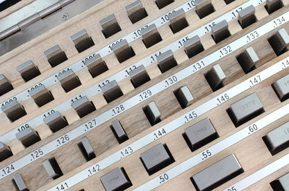 Accusize Industrial Tools 81 Pc Grade AS-1 Steel Gage Block Set, P900-S582