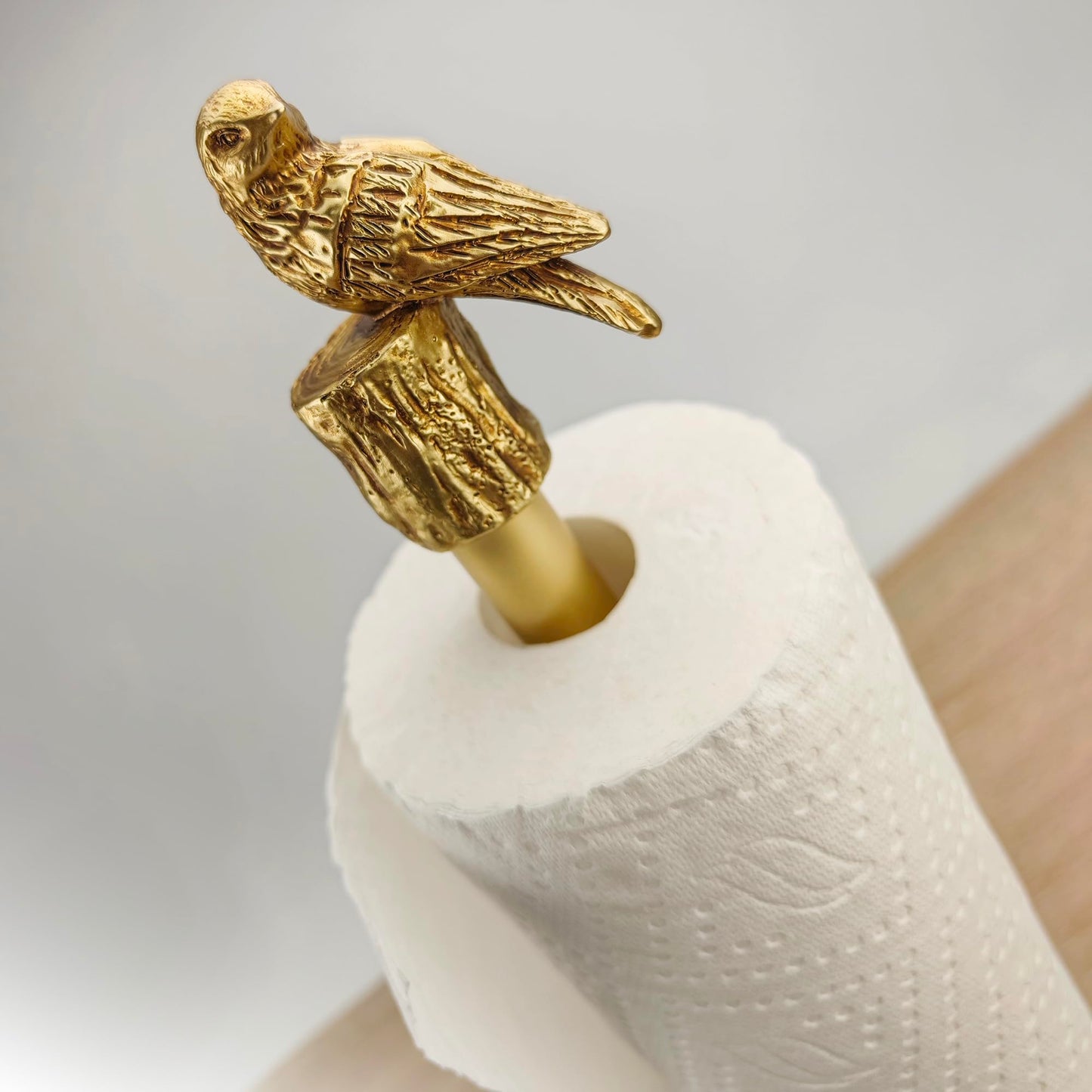 JKONCETTO Paper Towel Holder Countertop, Gold Paper Towel Stand with Bird Design Top