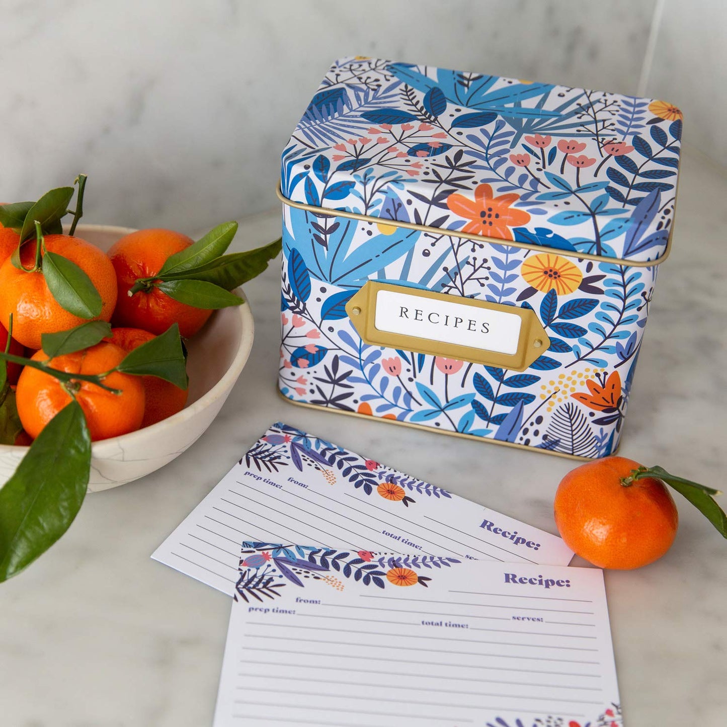 Jot & Mark Recipe Card Gift Box, 25 4x6 inch Cards, 14 Dividers, Decorative Tin Box