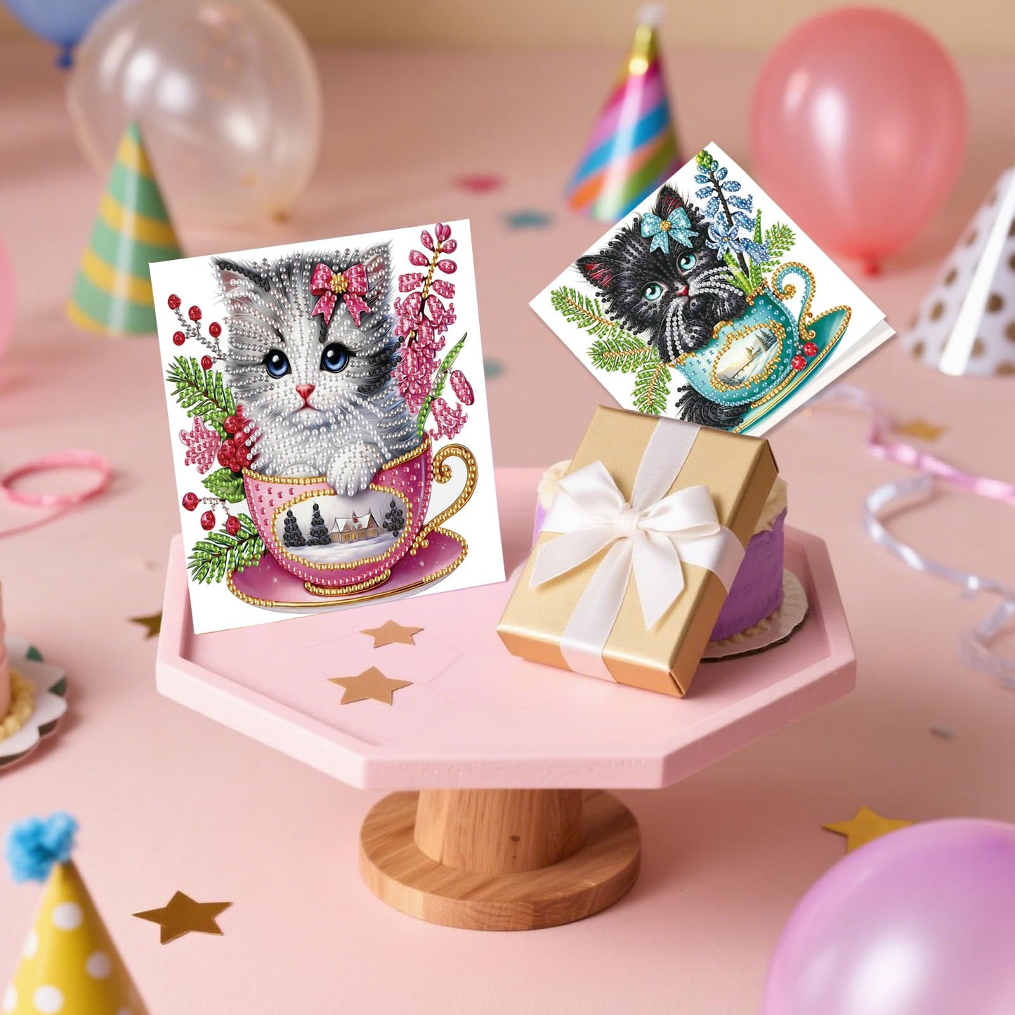 JZHYOAN 6Pcs Cat Diamond Art Card with Envelopes DIY Animal Diamond Painting Cards Birthday Greeting Cards for Holidays Celebrations Crystal Arts Craft Gem Art Gem Painting Mosaic Kit for Adults