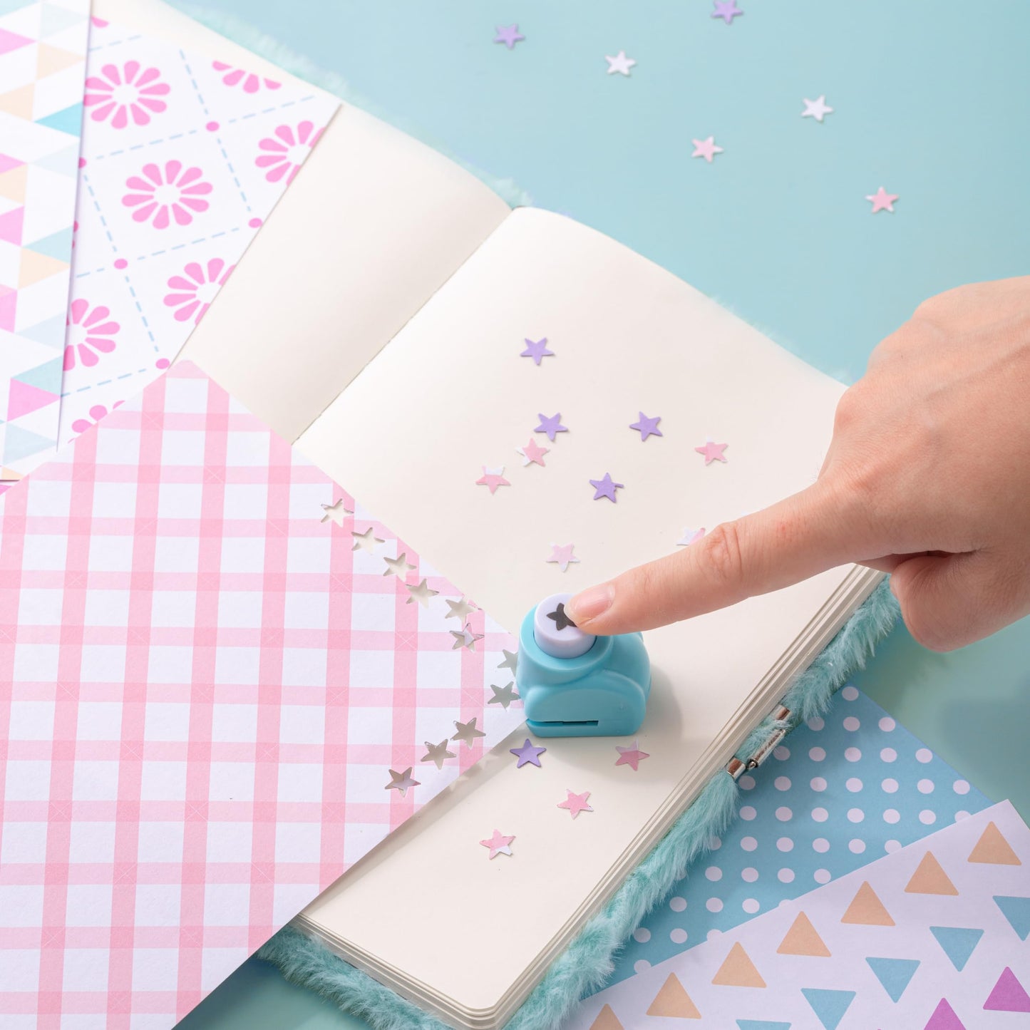 HAPPY LOLLI Mint LolliME DIY Journal Kit for Tween & Teen Girls Ages 8–14, Birthday Gift, 300+ Pieces Lockable Diary Set, Arts & Crafts, Scrapbook & Creative Journaling