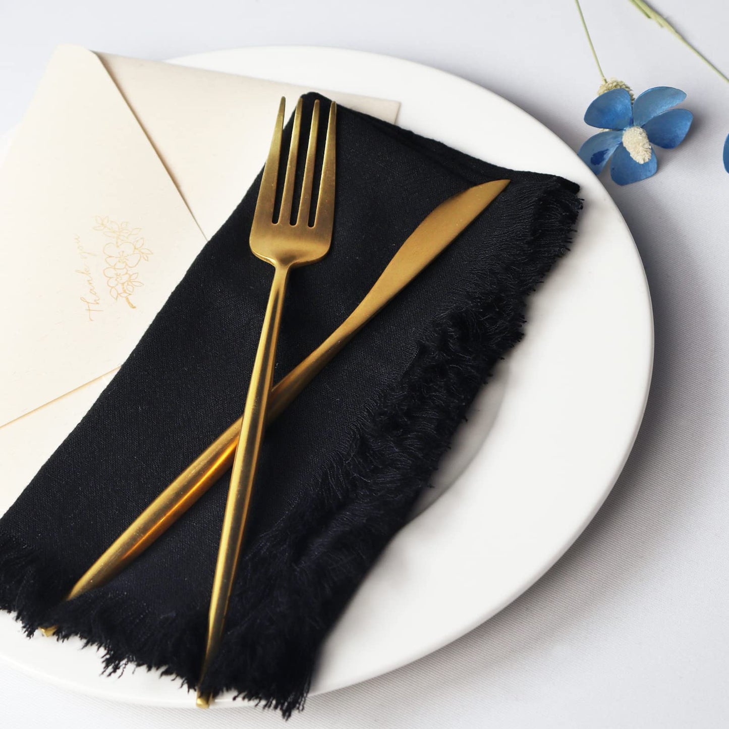 Dololoo Handmade Cloth Napkins with Fringe,18 x 18 Inches Cotton Linen Napkins Set of 6 Versatile Handmade Square Rustic Fringe Napkins for Dinner, Wedding and Parties, Black