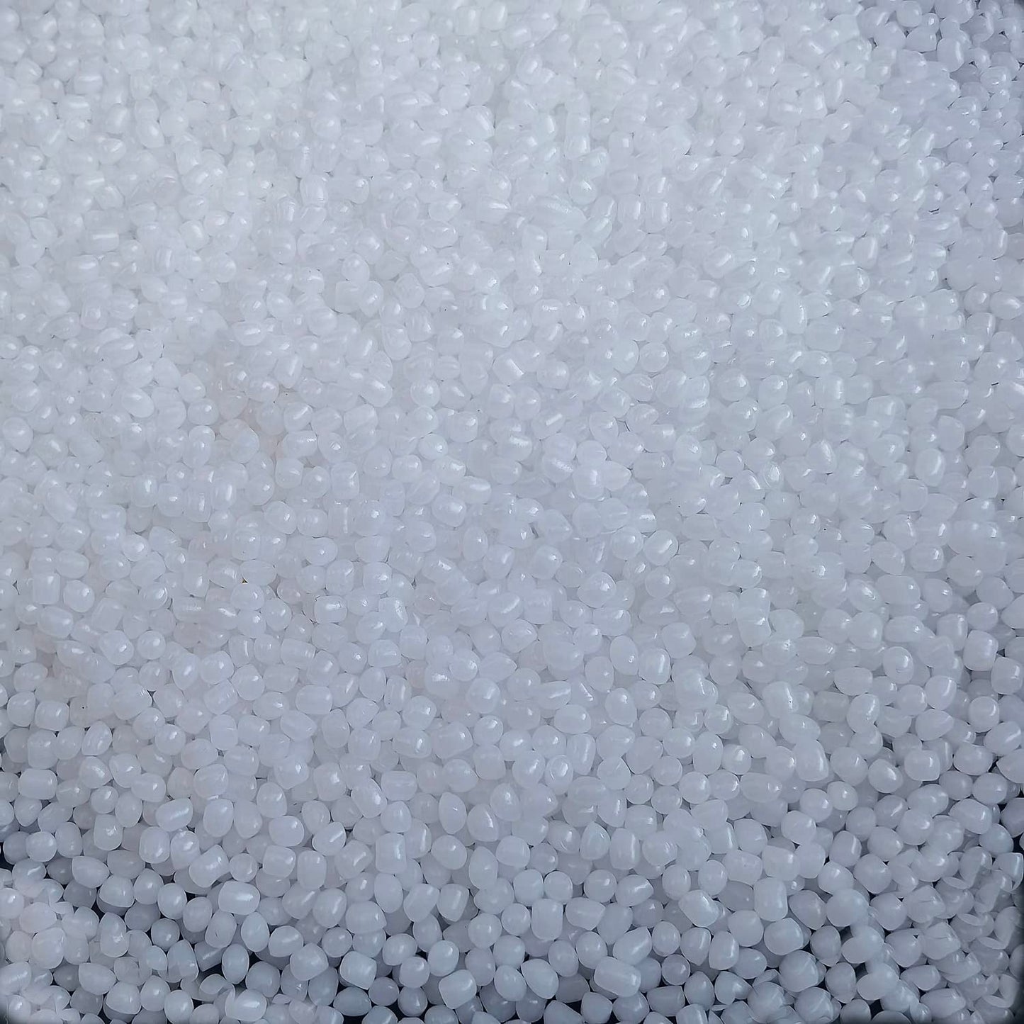 Tonmp 2 LBS Plastic Pellets Rock Tumbling Media Plastic Filler Protect Fragile Stones for Rock Tumbler, Stone Tumbler, Rock Polisher (2 Pounds)
