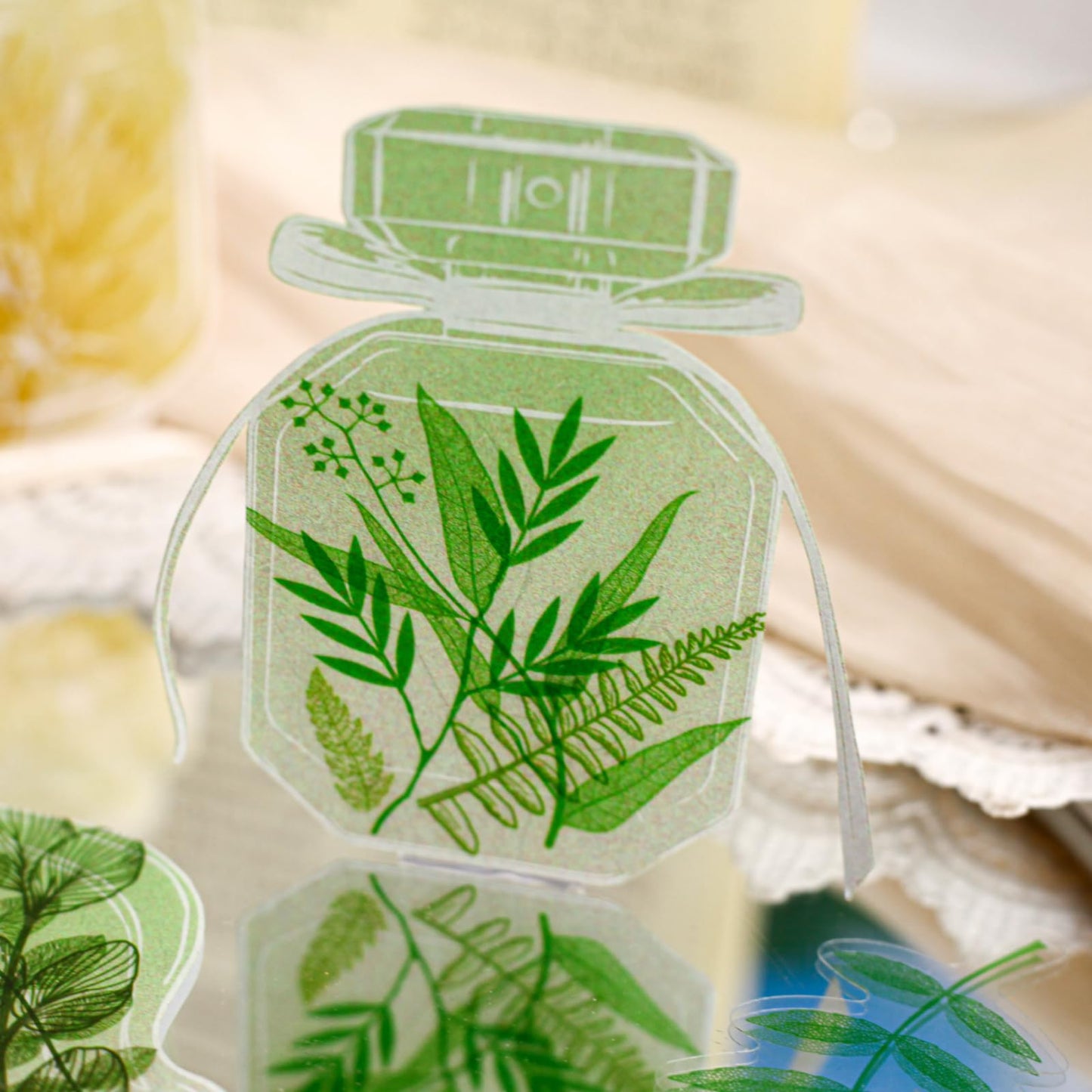 120 Pcs Realistic Skeleton Leaf Stickers, 6 Packs Aesthetic Leaf Vein PET Decals for Scrapbooking, Transparent Botanical Ephemera for Junk Journaling, Resin Art & DIY Crafts