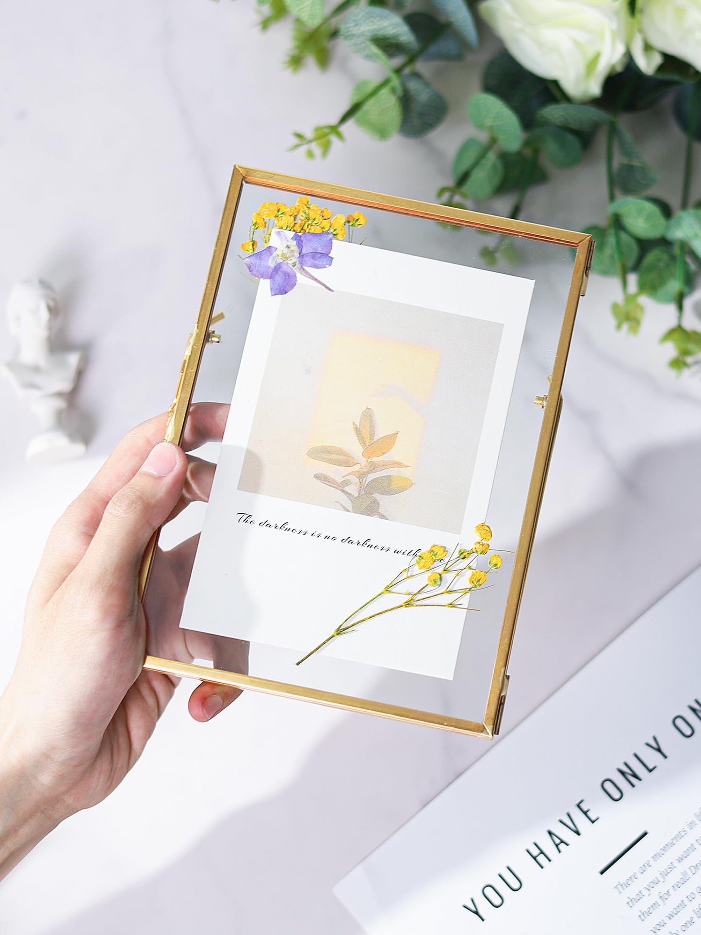 REDHUGO Glass Frame for Pressed Flowers Handmade, Double Glass Floating Picture Frame Set, Brass Photo Frame, Standing Frame Set, Small Picture Frame, Gifts for Family, 4×4", 4×6", 5×7", Gold