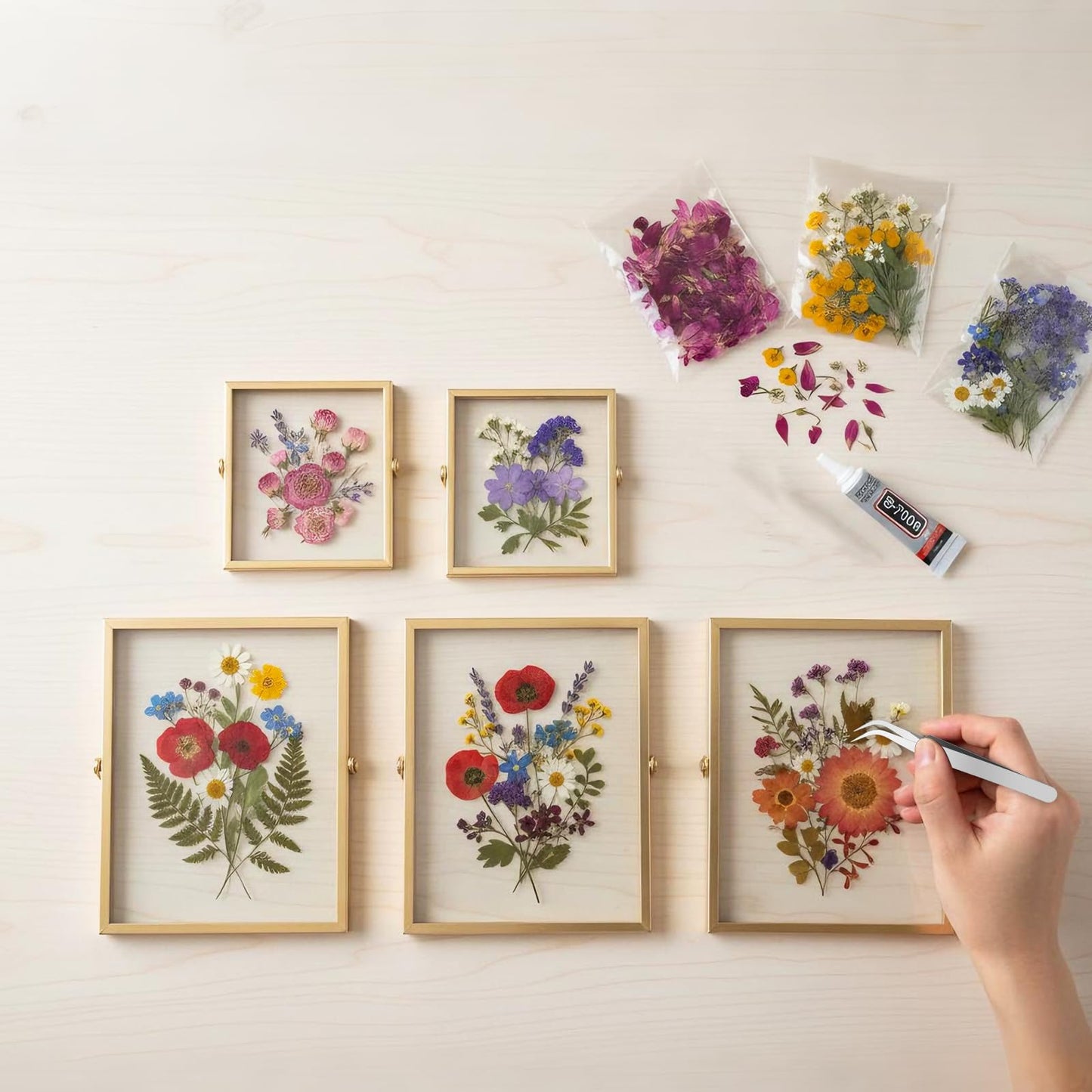 Thyle Flower Frame Pressed Kit, Include 4 Pcs Gold Metal Picture Frames and 140 Pcs Dried Pressed Flowers for Crafts DIY Floating Photo Frame for Tabletop Display, Home Decor, Gifts