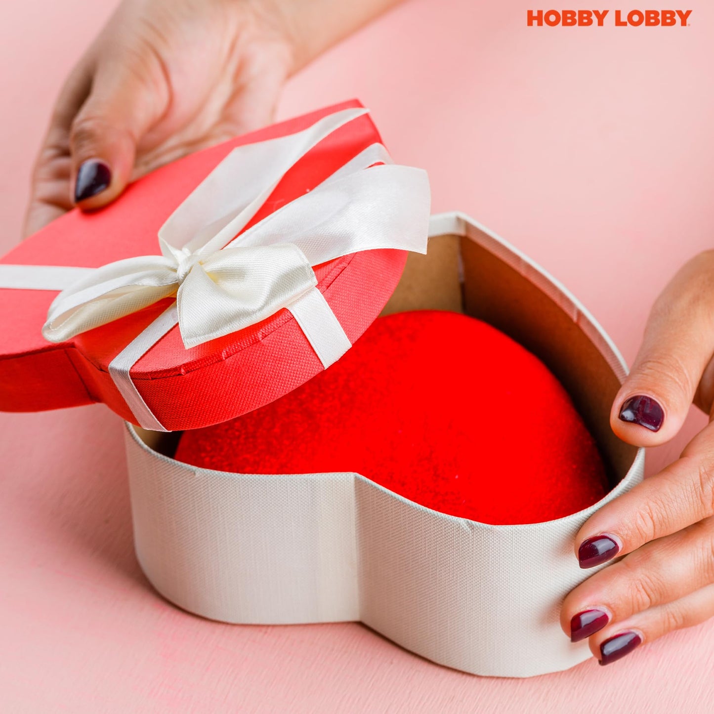 Heart Paper Mache Boxes with Lids (Set of 3) - Brown Kraft Paper Nesting Gift Boxes - Crafting Paper Mache Heart Box with Lid for Custom Decoration - Durable Paper Mache Box for Versatile Storage