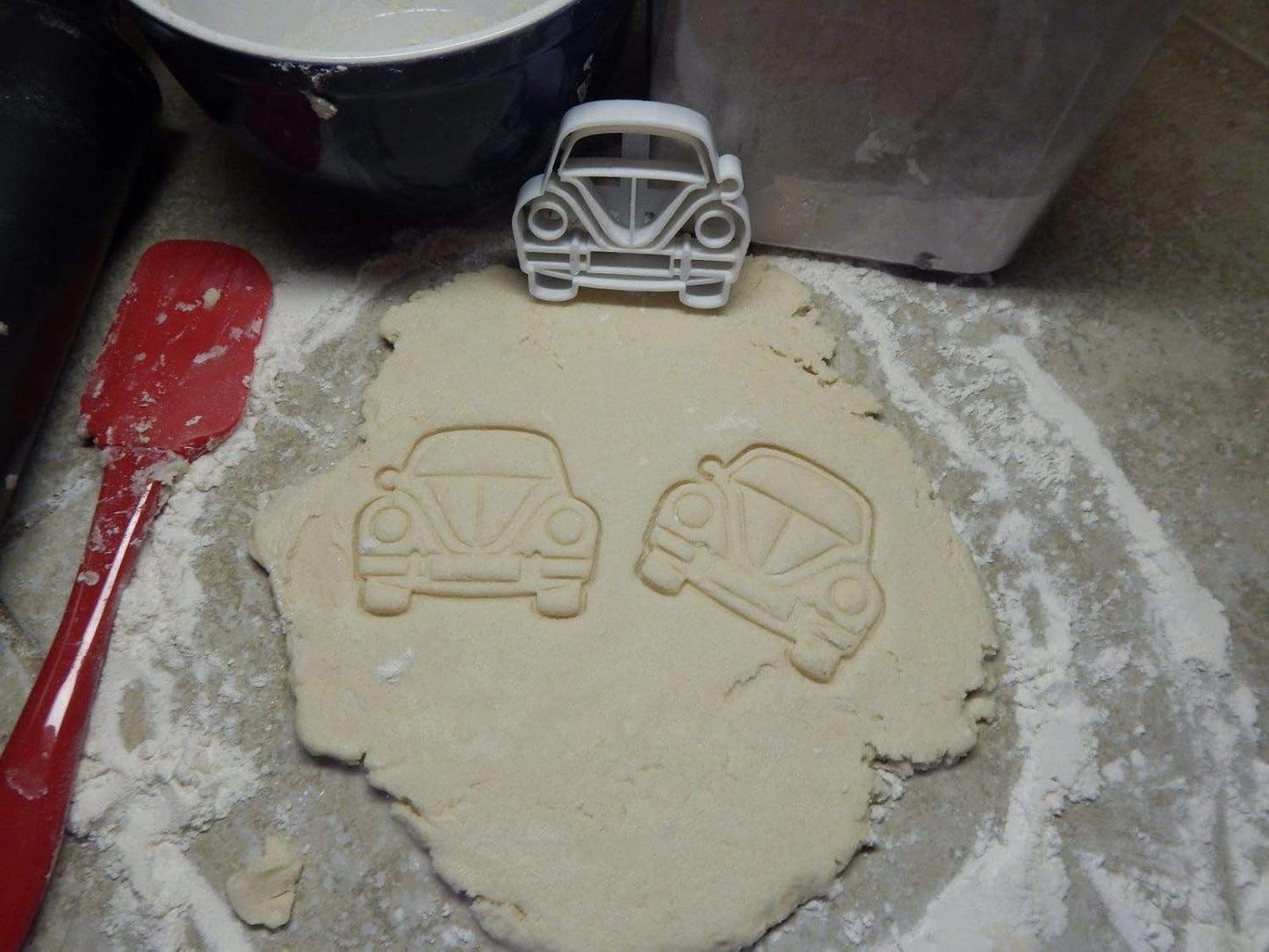 BEETLE BUG CAR FRONT VIEW HIPPIES LOVEBUG COOKIE CUTTER MADE IN USA