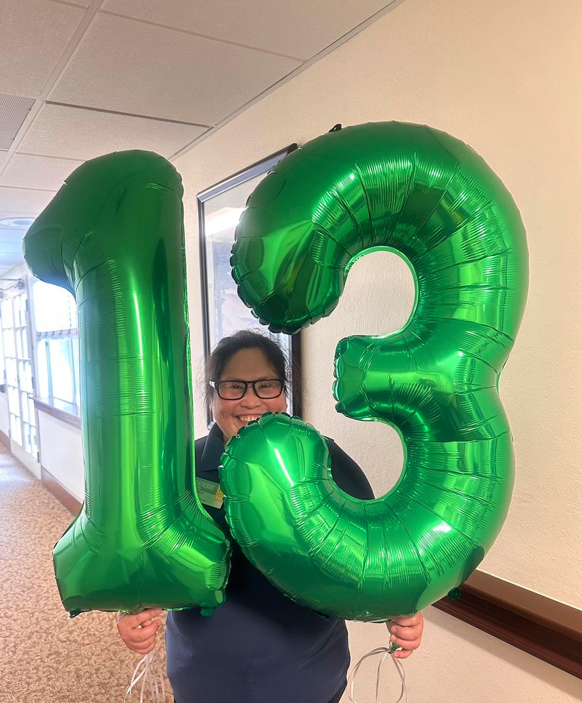 Skiennix Dark Green Number 1 Balloon - 40 Inch Shiny First Birthday Decoration for Boys & Girls