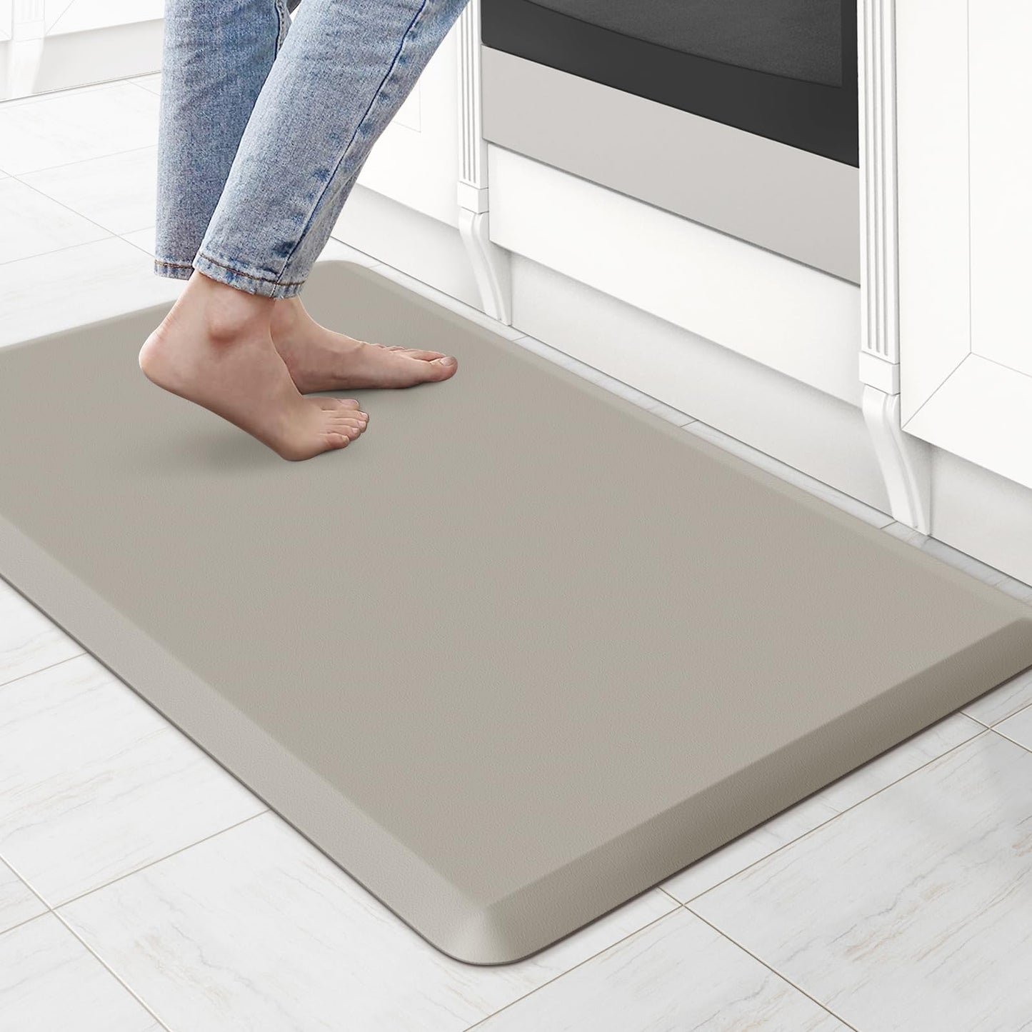 KitchenClouds Kitchen Mat Cushioned Anti Fatigue Rug 17.3"x28" Water Resistant Non Slip Standing Desk Mat Comfort Floor Mats for Kitchen House Sink Office (Khaki)