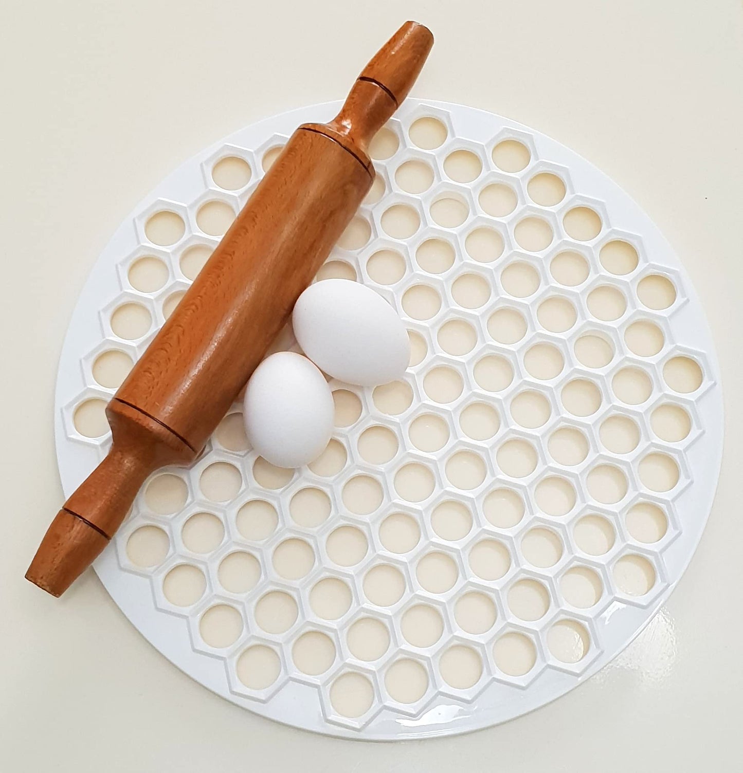 Pratic Circle Ravioli Mold - Small Holes, 121 Dough Rounds - 12.5" Dough Cutter, Manti Maker - White