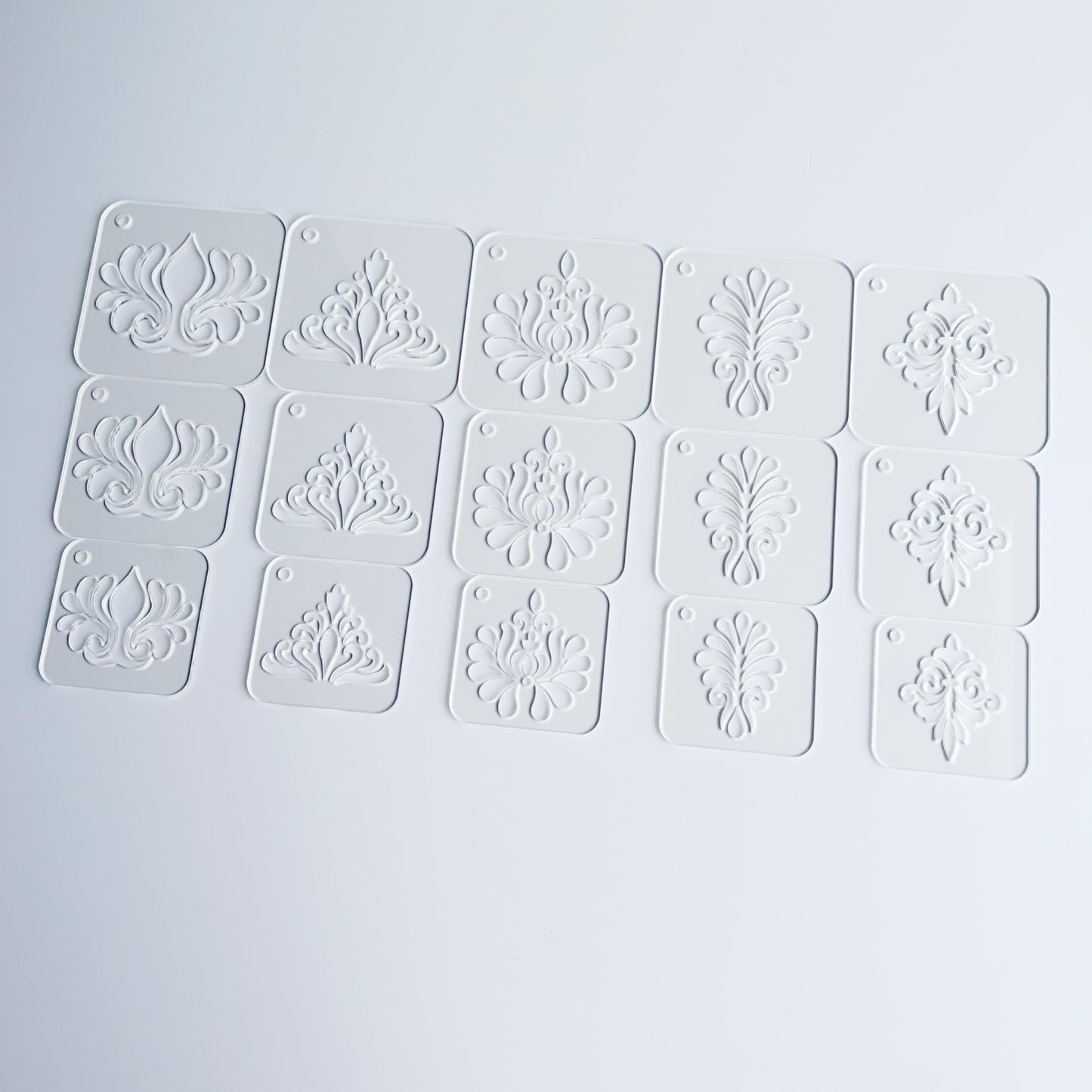 Mandala Drawing Stencils Set, Clear Acrylic, 2.95-2.17 Inch, 15 Pieces with Ring, Geometric Dot Pattern Templates for Art (Flourish Pattern)