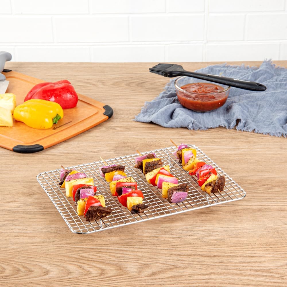 Restaurantware Met Lux Heavy-Duty Wire Baking Rack, 8.5 x 12 Inch, Fits Quarter Size Sheet Pan, Stainless Steel