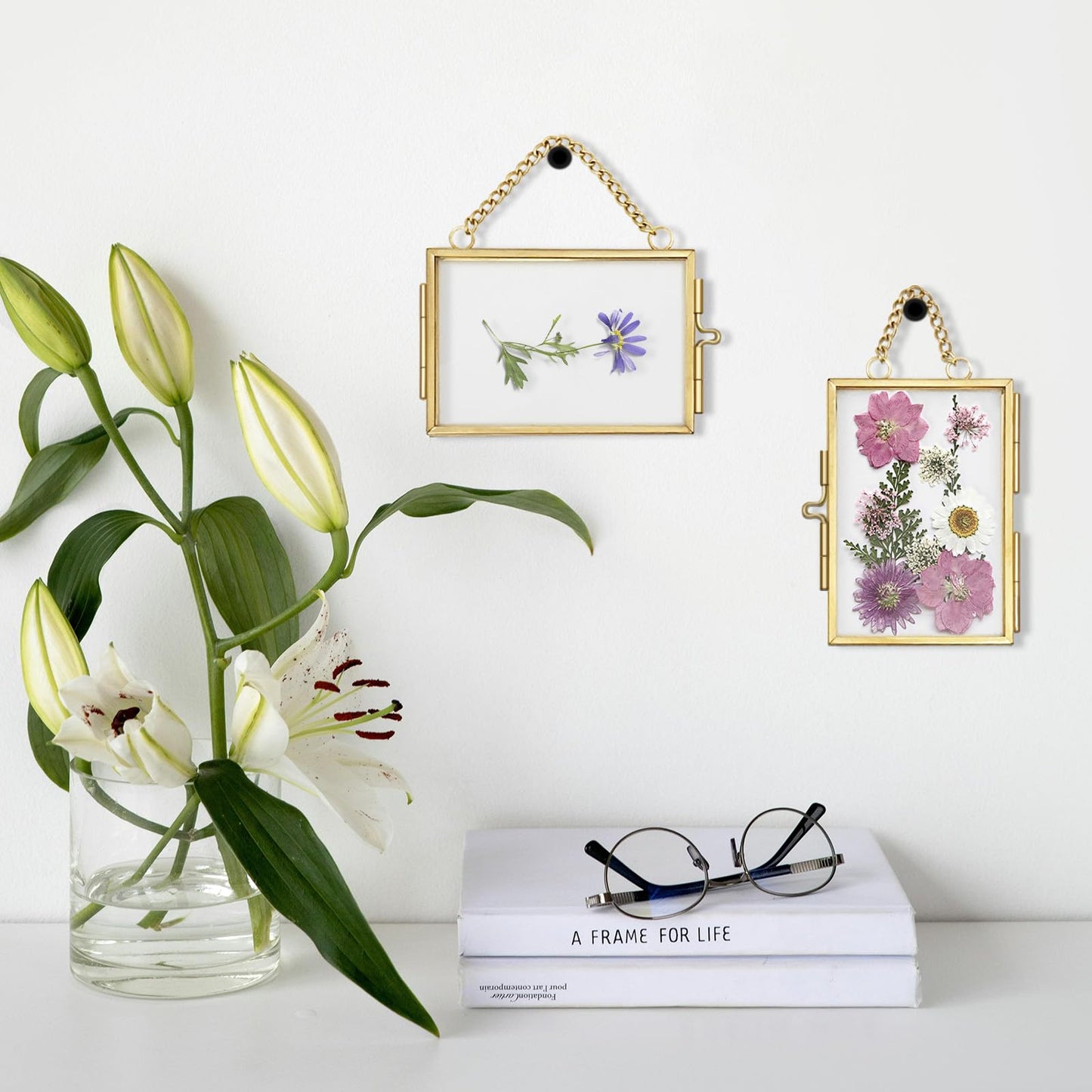4Pcs Double Glass Frame for Pressed Flowers, 2x3 inch Picture Frame Mini Brass Wall Hanging Photo Floating Frame with Chain for Plant Specimen Artwork Display Home Wall Decor (Gold, Vertical)