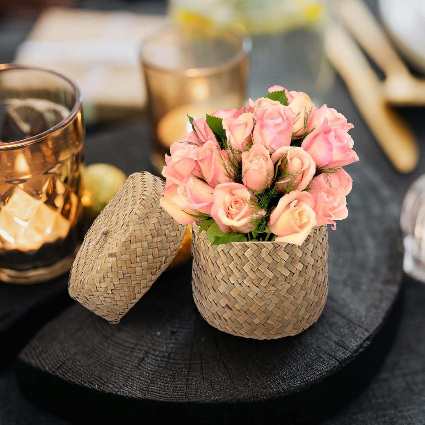 Housoutil Small Handwoven Seagrass Woven Basket with Lid, Natural Storage Box for Flower Pot, Garbage Can, Desktop