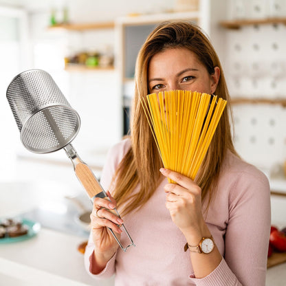 Tessco 4 Pcs Pasta Strainer, 4.7" x 5.2'' Stainless Steel Pasta Basket Mesh Cooker with Wood Handle, Spider Strainer Kitchen Skimmer for Food Dumpling Noodle Blanching(Light Color)