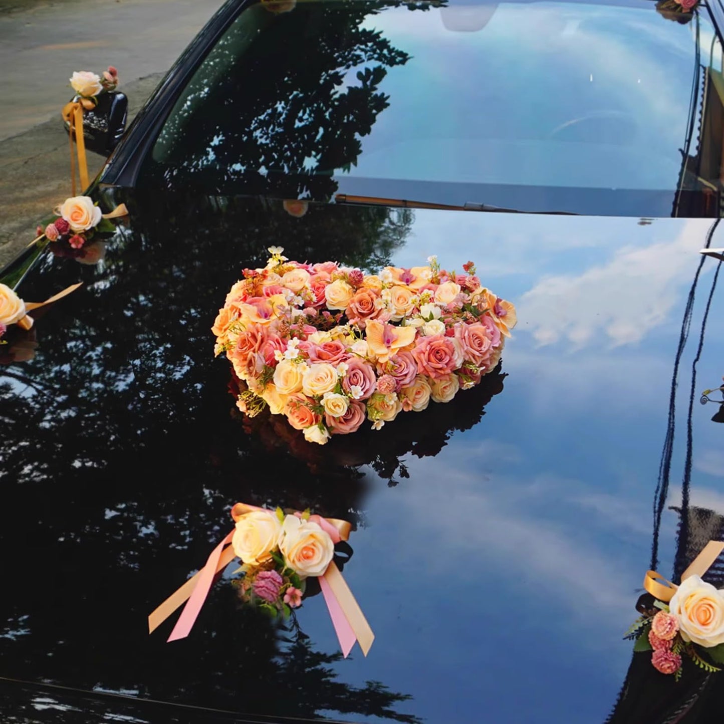 2Pcs Heart Shaped Floral Foam Cage with Suction Cup, Wet Dry for Wedding Car Decoration, Fresh Artificial Flower Arrangement Mud Block Base