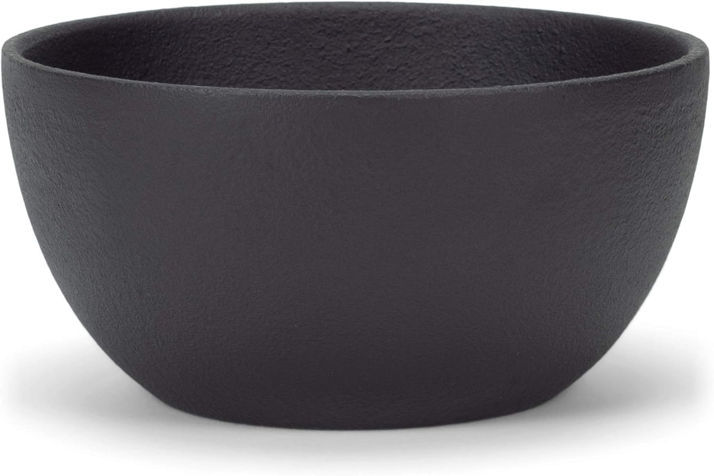 47th & Main Medium Durable Black Cast Iron Bowl, Round, 32 fluid ounces