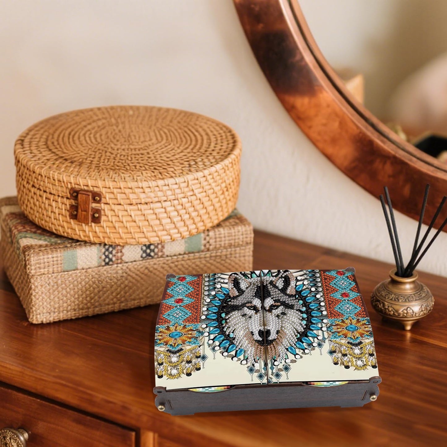 JZHYOAN Diamond Painting Wooden Storage Box, DIY Special Shaped Diamond Art Decorative Organizer with Wolf Head Pattern, Handmade Art Desktop Decorations Birthday Gifts for Home Office Adult