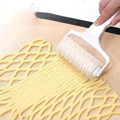 2 Pack DelloidMaz Pastry Lattice Roller Cutter, Pie Pizza Cookie Dough Lattice Roller Cutter, Household Baking Tool, Plastic, White
