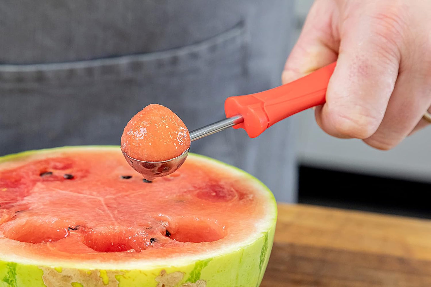 KitchenCraft Melon Baller Fruit Scoop, 17cm (6.7"), Soft Grip Easy to Clean Stainless Steel Head, Red