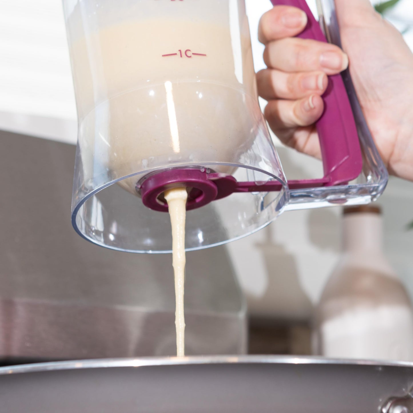 Pancake Batter Dispenser - 4-Cup Batter Dispenser with Squeeze Handle for Pancakes, Waffles, Muffins, and Crepes - Baking Tools (Purple)