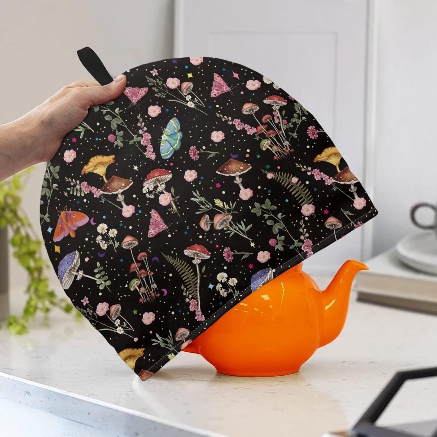 Hudotybom Vintage Mushroom Tea Cozy, Insulated Large Teapot Cover, Machine Washable Coffee Pot Cloth Cover