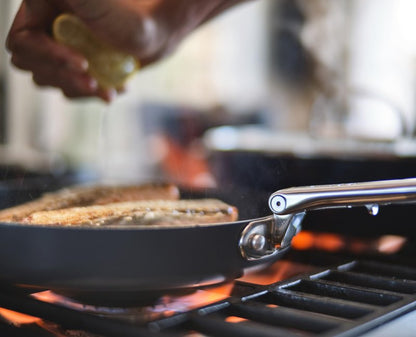Joseph Joseph Space 9.5" Nonstick Frying Pan Skillet with Folding Handle, Ceramic Coating, Induction & Oven Safe