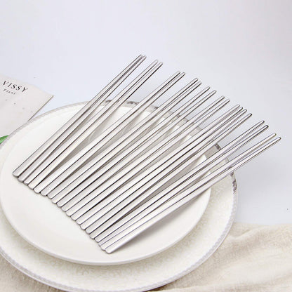 Metal Chopsticks,10 Pairs Stainless Steel Flat Chopsticks, IQCWOOD Premium Reusable Metal Chopstick, 8.66 Inch Dishwasher Lightweight Korean Chopsticks Set Reusable Classic Style for Dinner