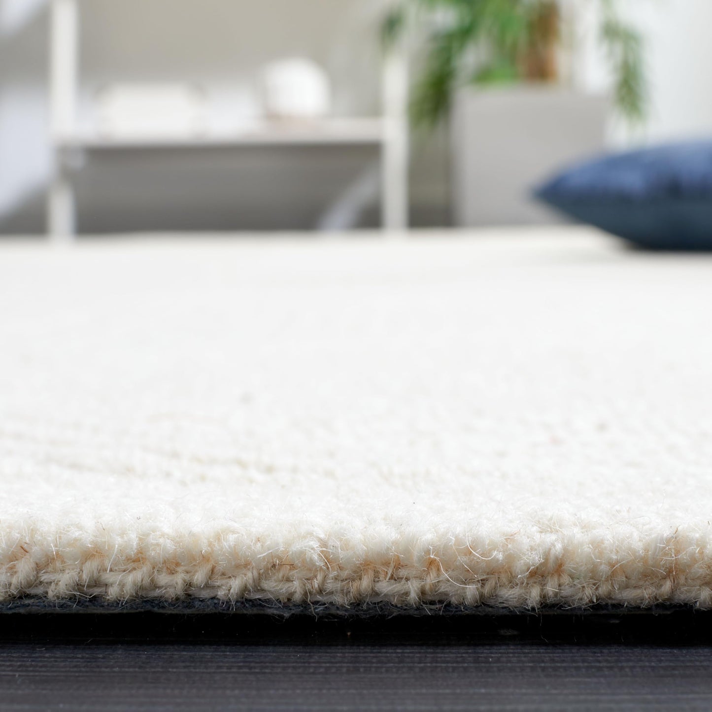 SAFAVIEH Area Rug 8x10 - Textural Collection - Large - Ivory, Handmade Wool, Ideal for Living Room, Bedroom, Office, Dining Space (TXT103A)
