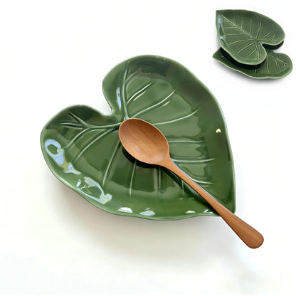 Ceramic Spoon Rest Set of 2, Leaf Spoon Holder for Stove Top & Kitchen Counter, Keeps Counters Clean, Heat Resistant & Dishwasher Safe, Cute Green Kitchen Decor Gift