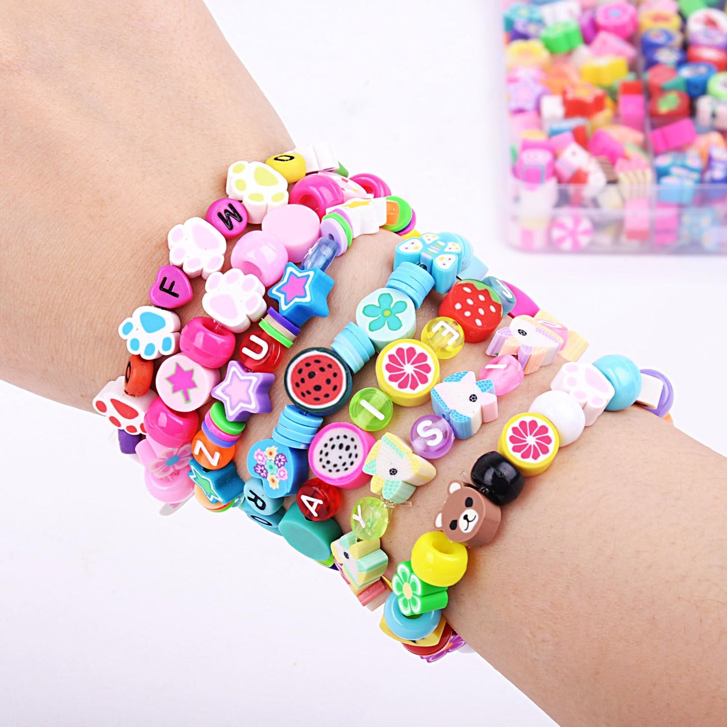 1000PCS Polymer Clay Beads Bracelet Making kit, 24 Style Cute Fun Beads Sports Ball Volleyball Softball Baseball Basketball Soccer Rugby Football Charms for Jewelry Making DIY for Women Girls