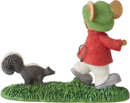 Enesco Tails with Heart Happy Camper Skunk Attack Miniature Figurine, 2.36 Inch, Multicolor