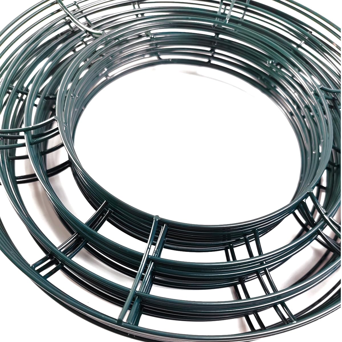 TIHOOD 10PCS 10” Metal Wreath Frame Green Wire Wreath Rings for Christmas New Year Party Home Decor DIY Crafts Supplies